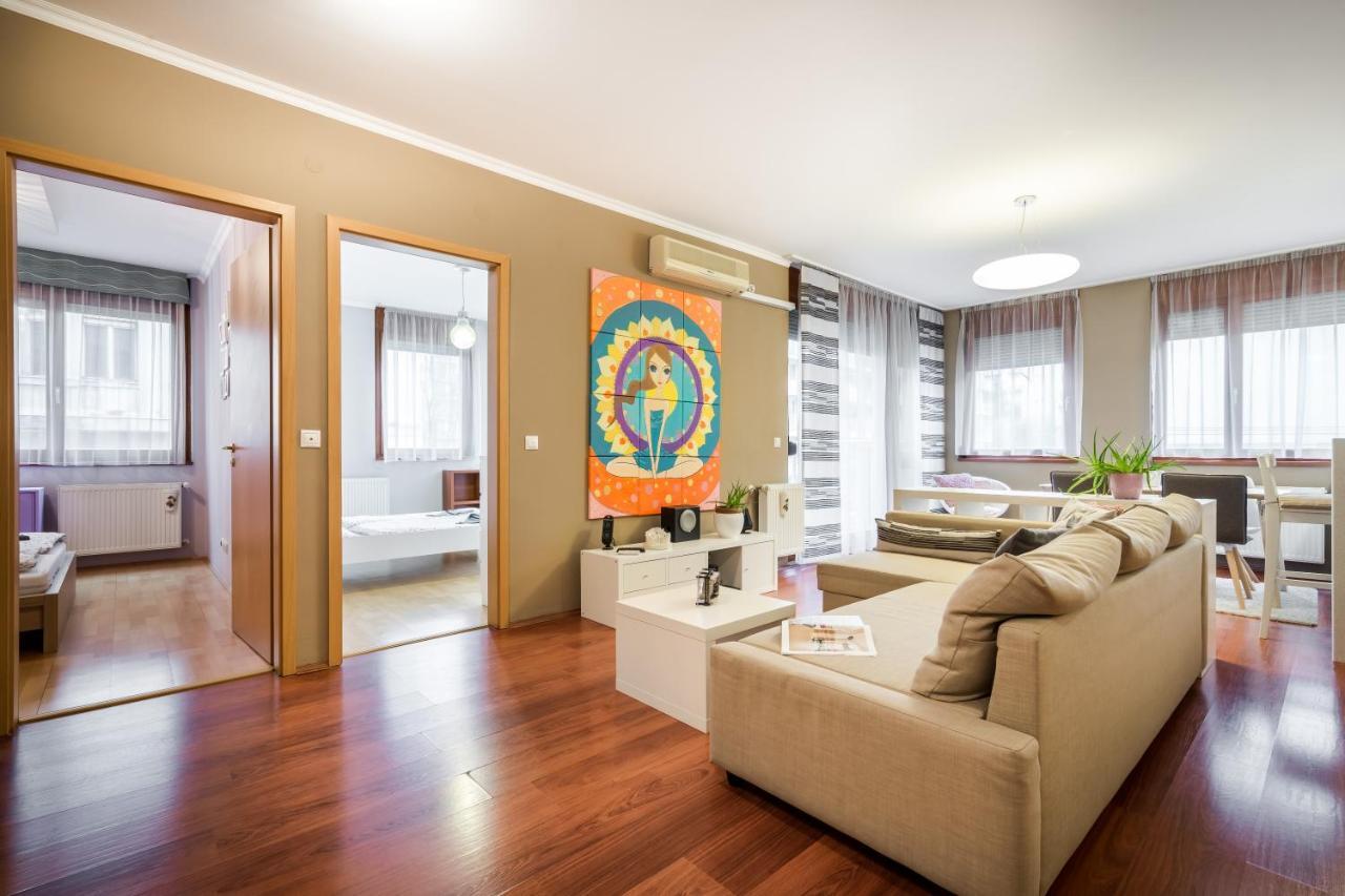 Apartment Downtown Karpat 9 Budapest Eksteriør bilde